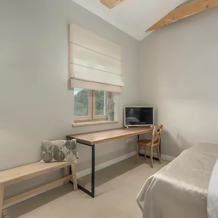 Macan With Private Pool, Sauna & Garden Villa *