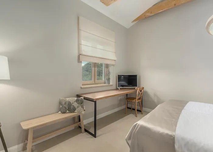 Macan With Private Pool, Sauna & Garden Vila *